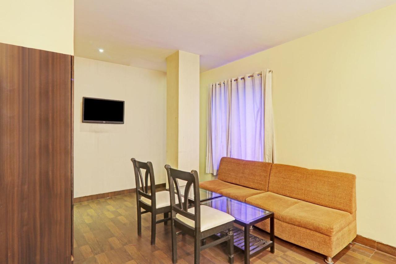 Townhouse Oak Hotel Shelter Lucknow Eksteriør bilde